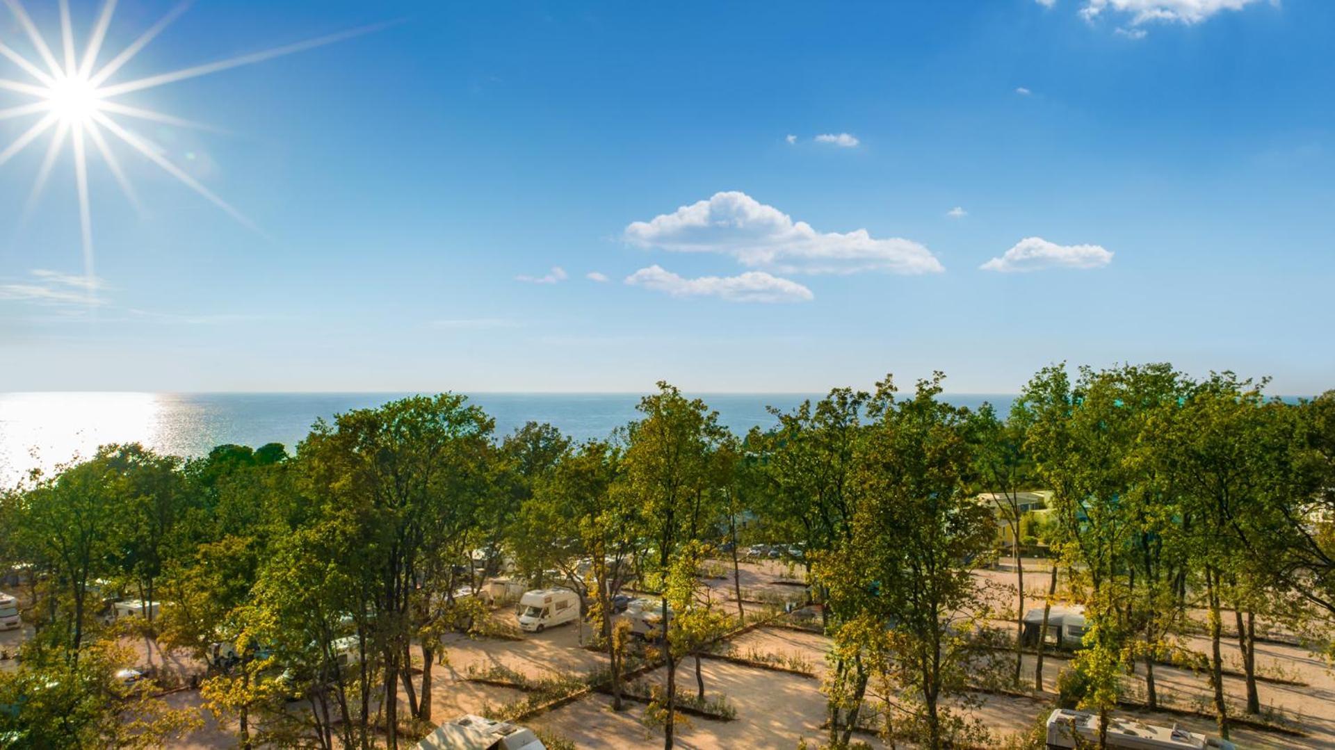 Aminess Planet Camping Maravea Resort - Pitches Novigrad Istria Exterior foto